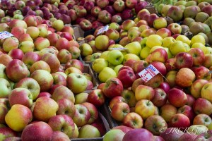 Apples of various varieties in a Polish Market